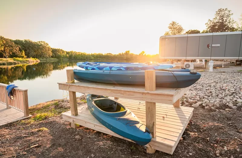 kayaks at the lake