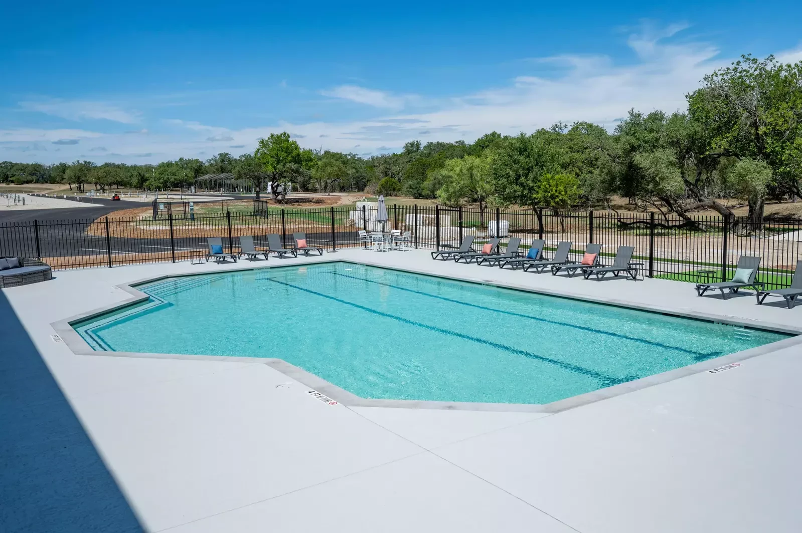 pool at riverwalk rv resort