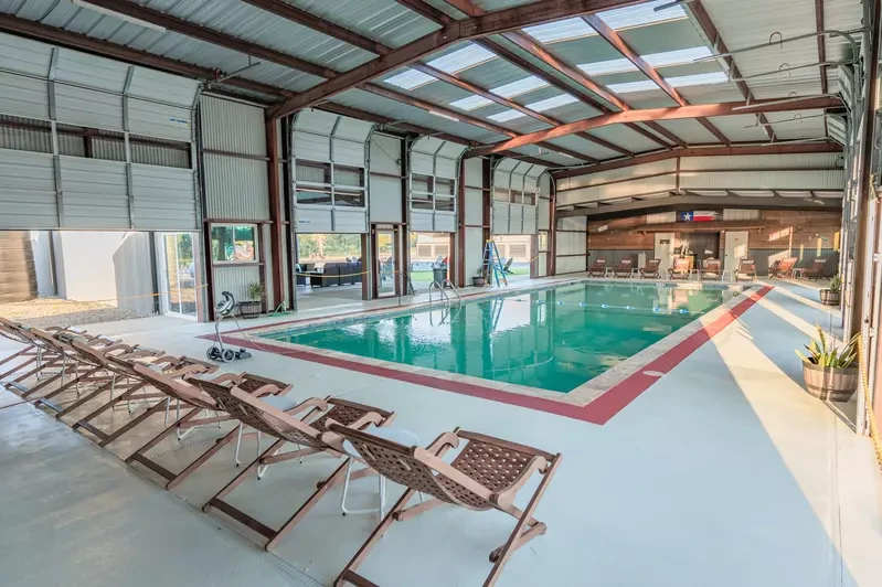 indoor pool at twin lakes resort mt pleasant tx