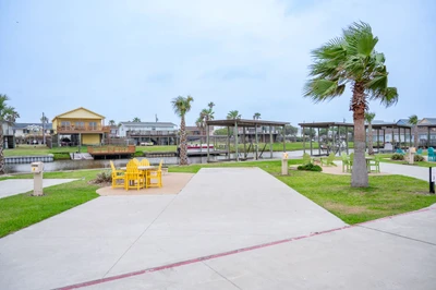 Executive Montego Cove - 4