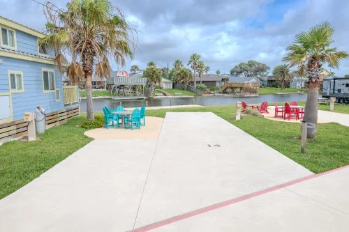Executive Montego Cove - 14