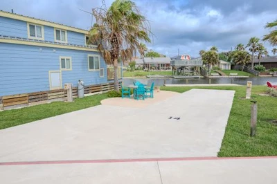 Executive Montego Cove - 14