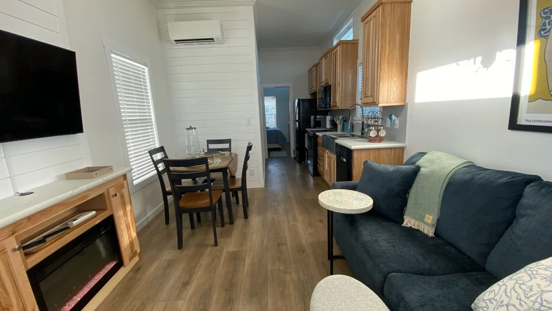 Tiny Home CB 56