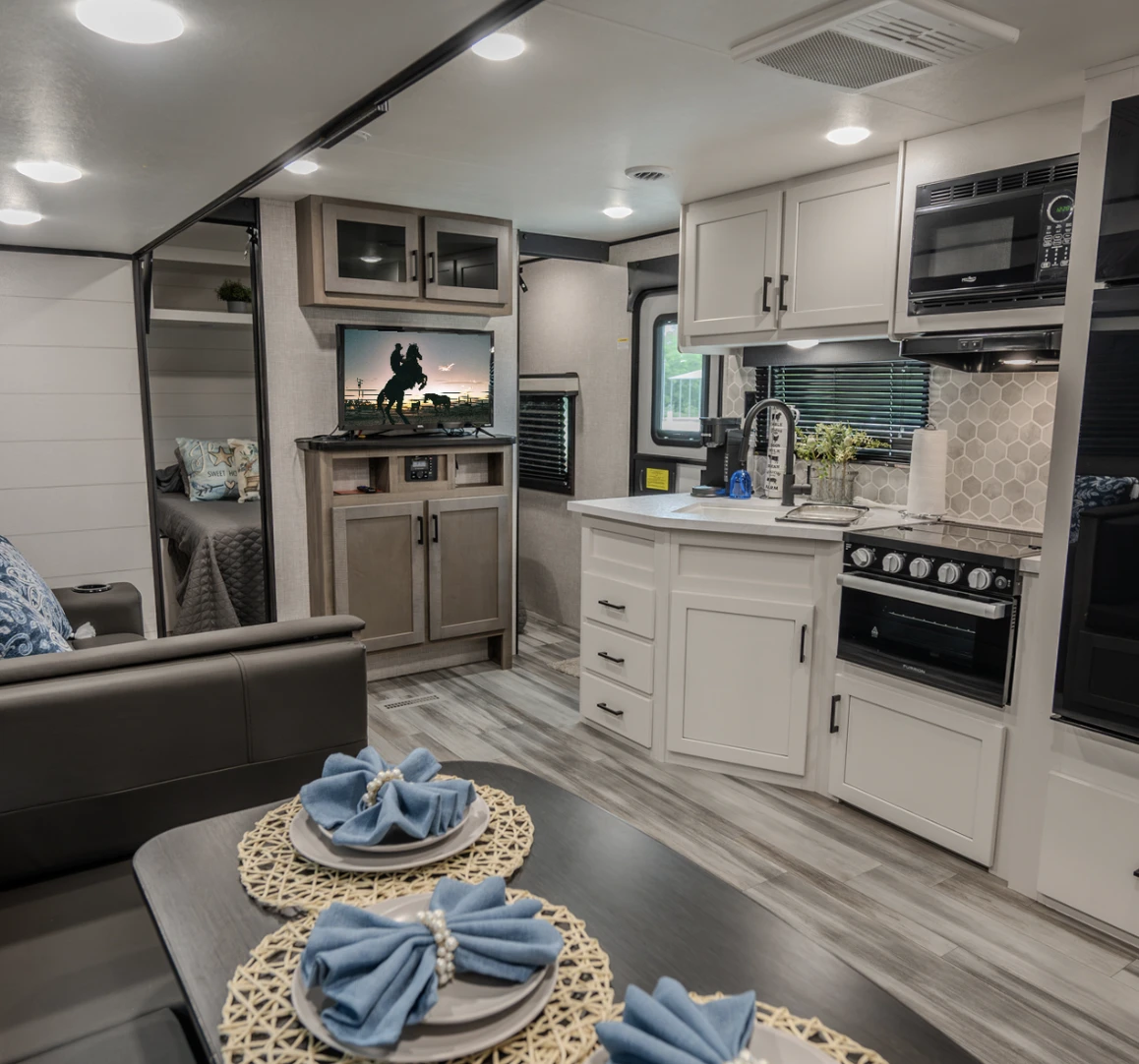 RV Rental RW 019