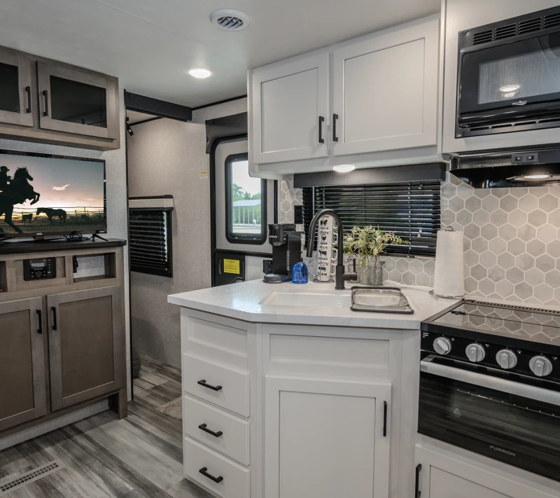 RV Rental RW 019