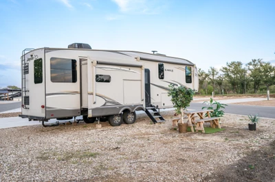 RV Rental RW 064