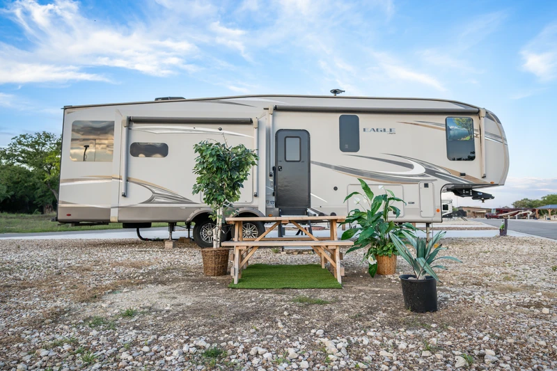RV Rental RW 064