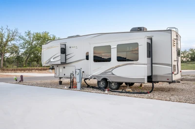 RV Rental RW 064
