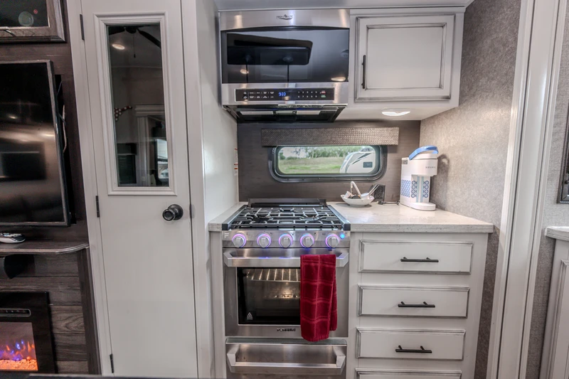 RV Rental RW 064