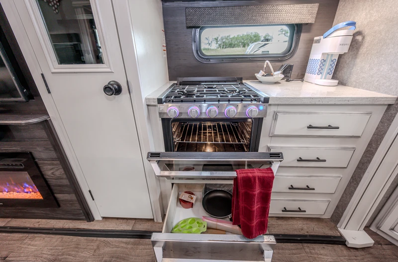 RV Rental RW 064