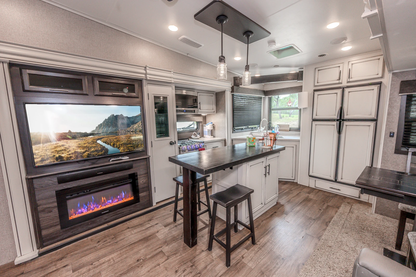 RV Rental RW 064