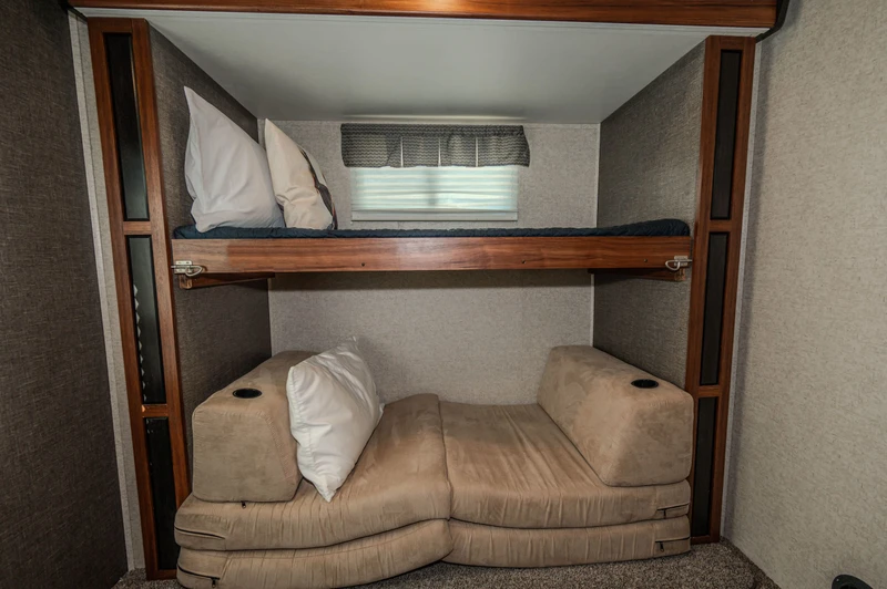 RV Rental RW 079