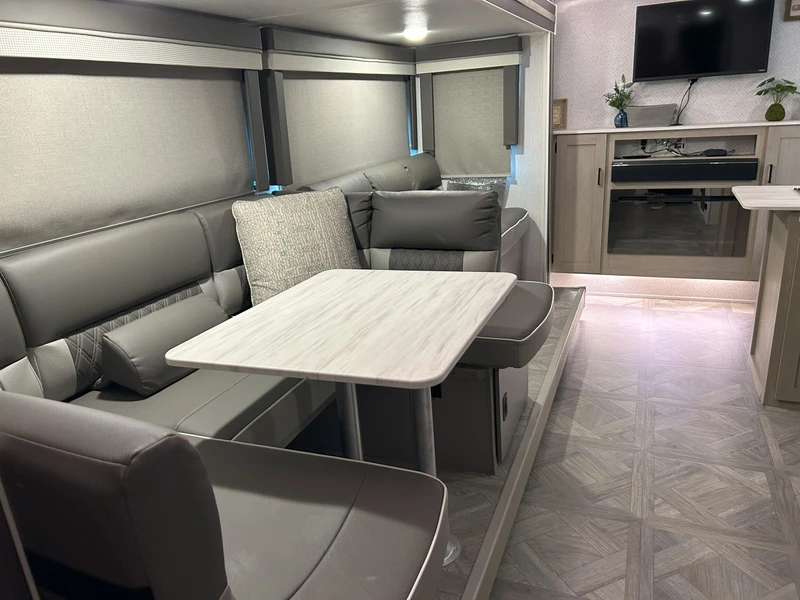 RV Rental RW 092
