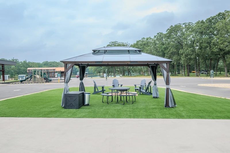 Executive Site TL 067