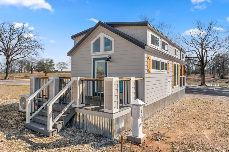 Tiny Home TL 105