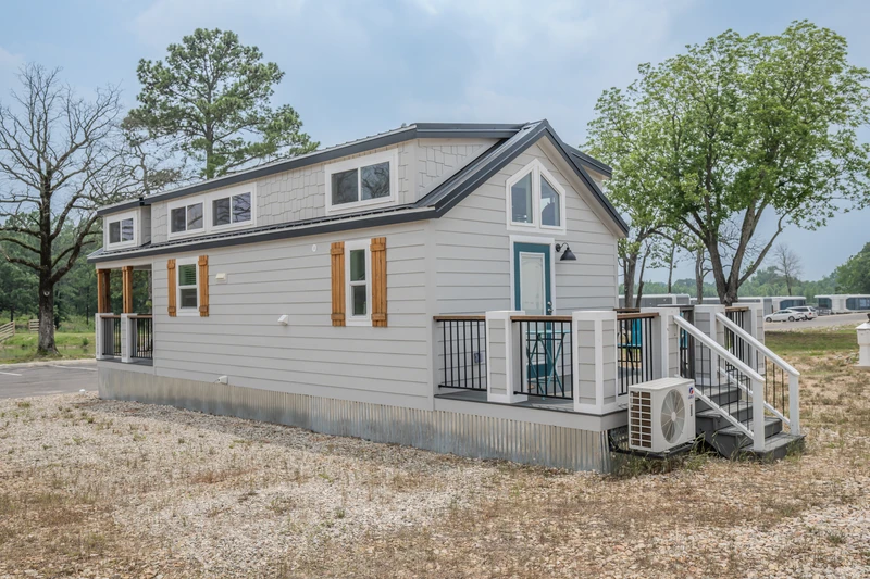 Tiny Home TL 105