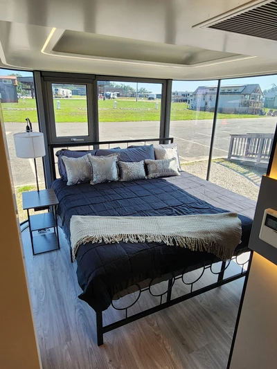 Vessel Home TL 118